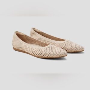 VIVAIA Pointed-Toe Breathable Mesh Ballet Flats (Aria 5°) NWOT